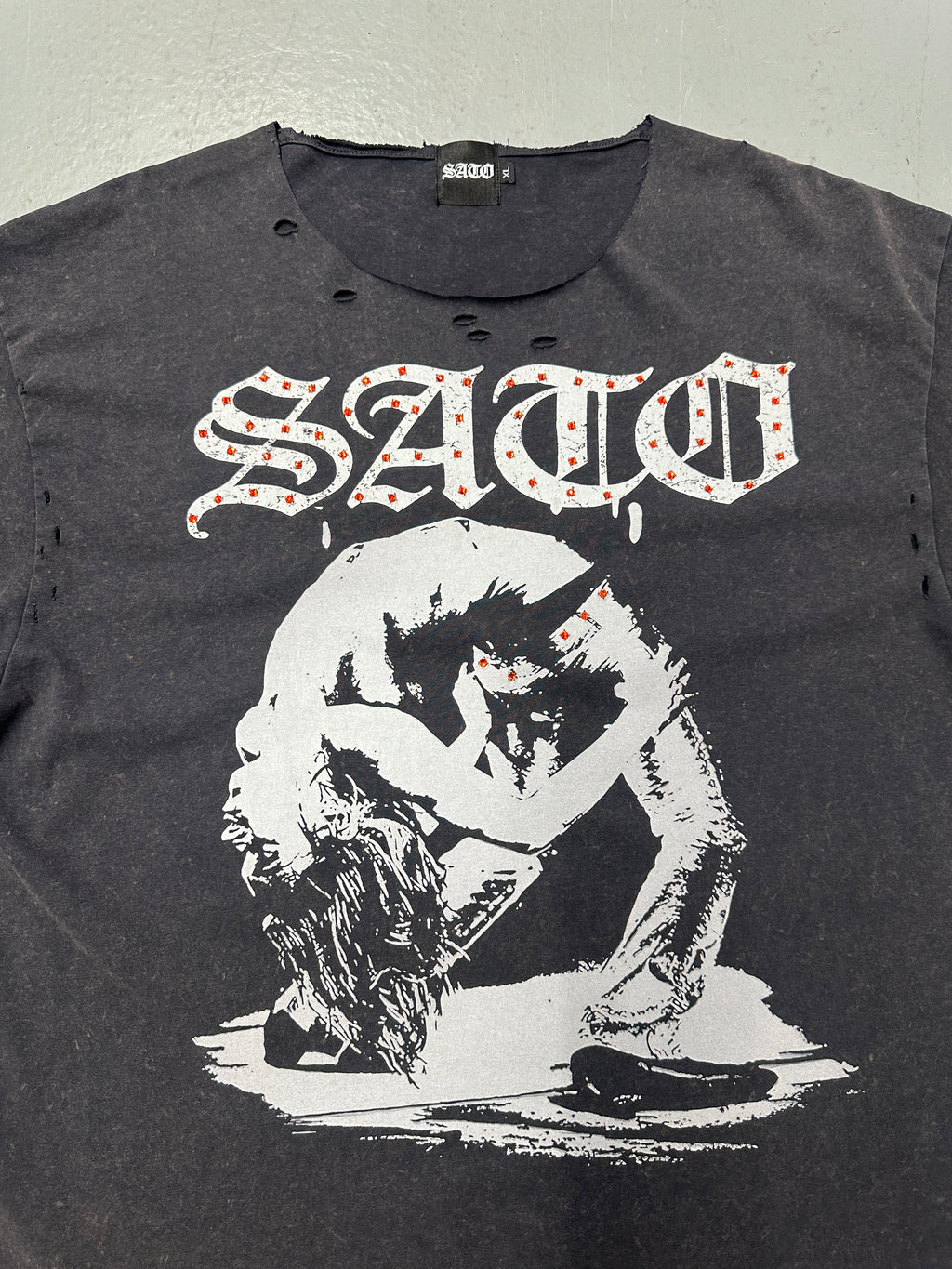 SATO: POSSESSION VINTAGE TEE