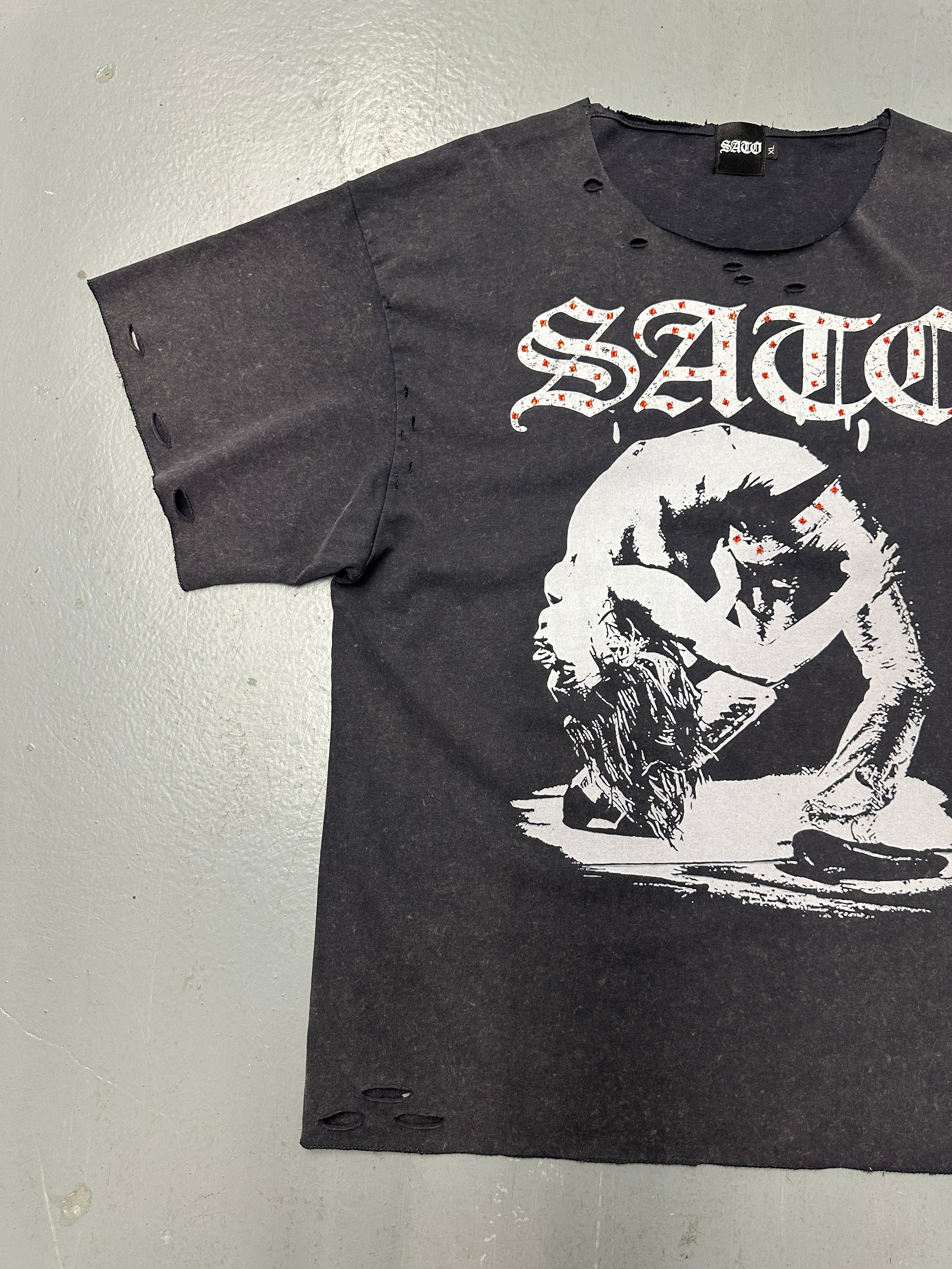 SATO: POSSESSION VINTAGE TEE